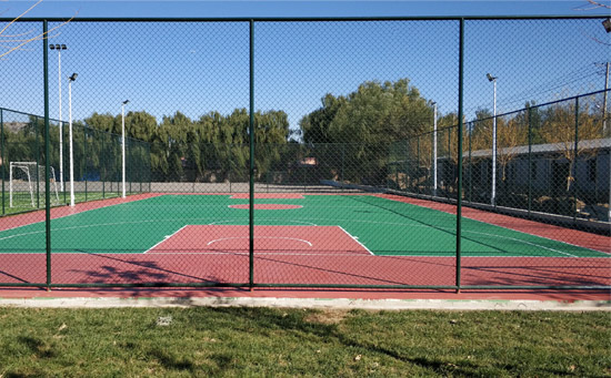 塑膠籃球場(chǎng)護(hù)欄網(wǎng)圖片